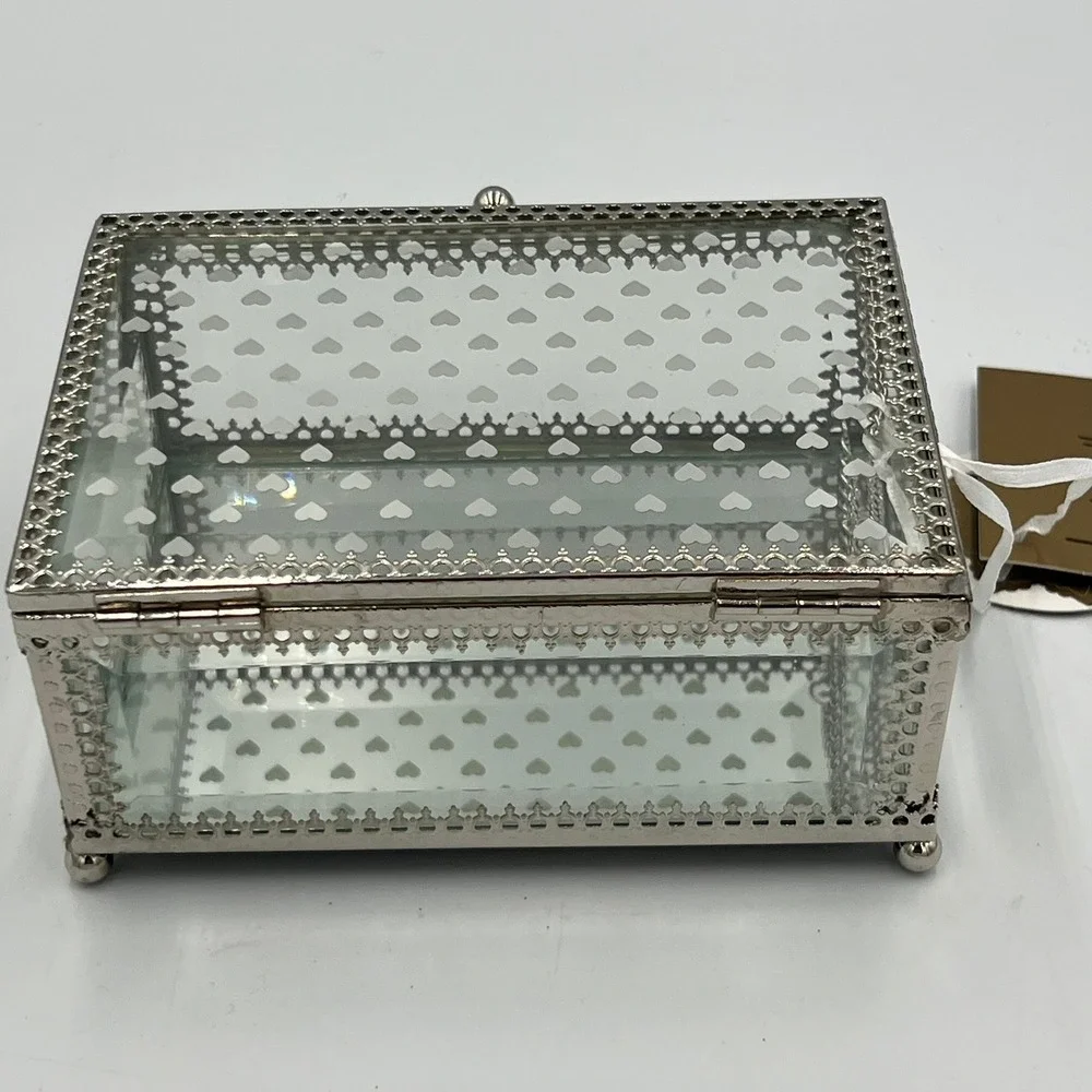 Nicole Miller Jewelry Box Unisex OS Silver Brand New Heart Etched Glass Mirror
